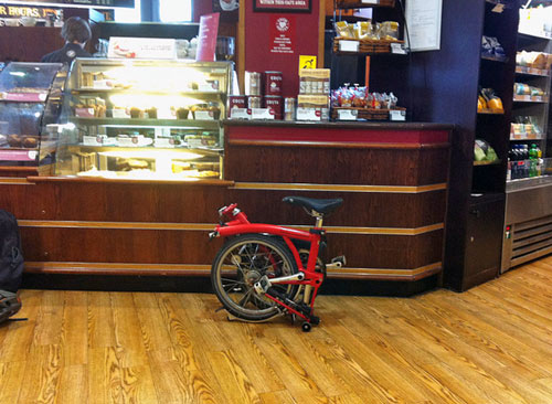 brompton-in-cafe